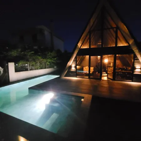 Lägenhetshotell A Frame Vrahati