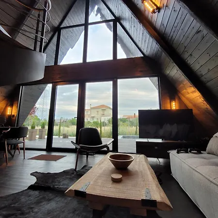 A Frame アパートホテル ヴラハティ