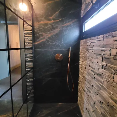 A Frame Aparthotel *
